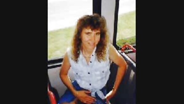 Die fitte und junge Bella Rose lutscht gierig den Schwanz nonnen sexfilme und reitet ihn obendrauf